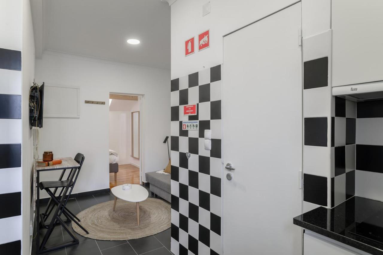 Charming Apartment- Authentic Experience In Graca Lizbona Zewnętrze zdjęcie