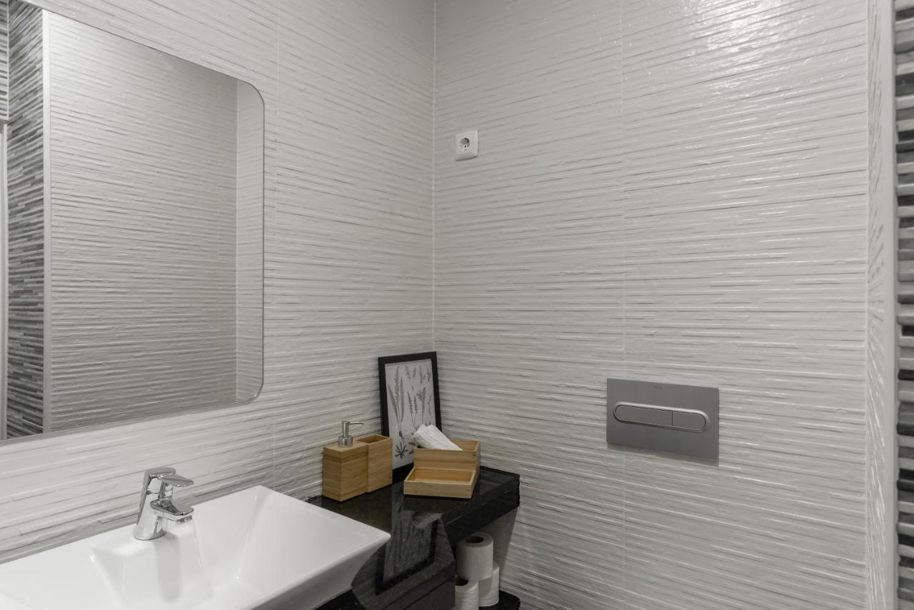 Charming Apartment- Authentic Experience In Graca Lizbona Zewnętrze zdjęcie
